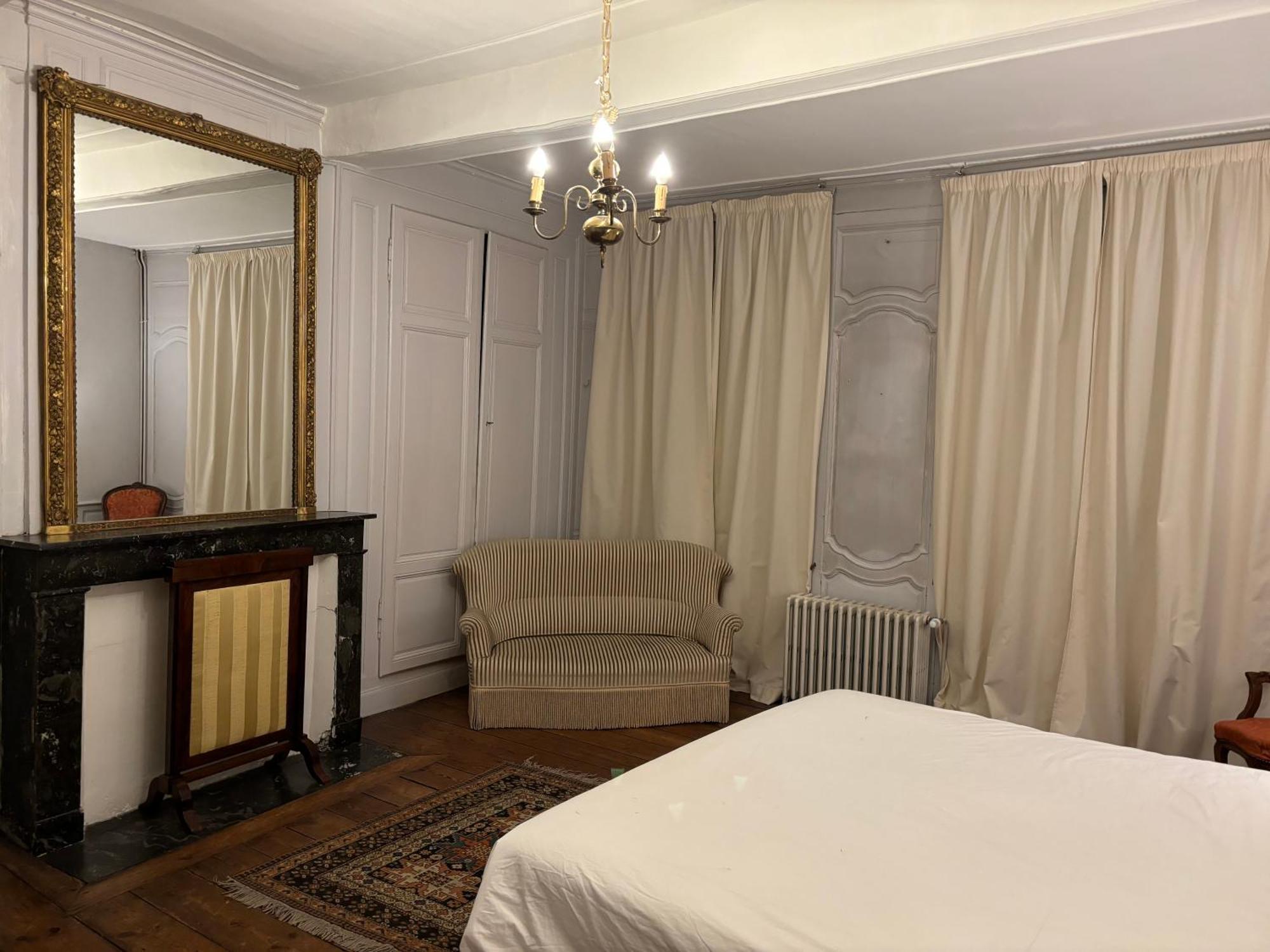 Maison Monsigny Otel Saint-Omer  Dış mekan fotoğraf